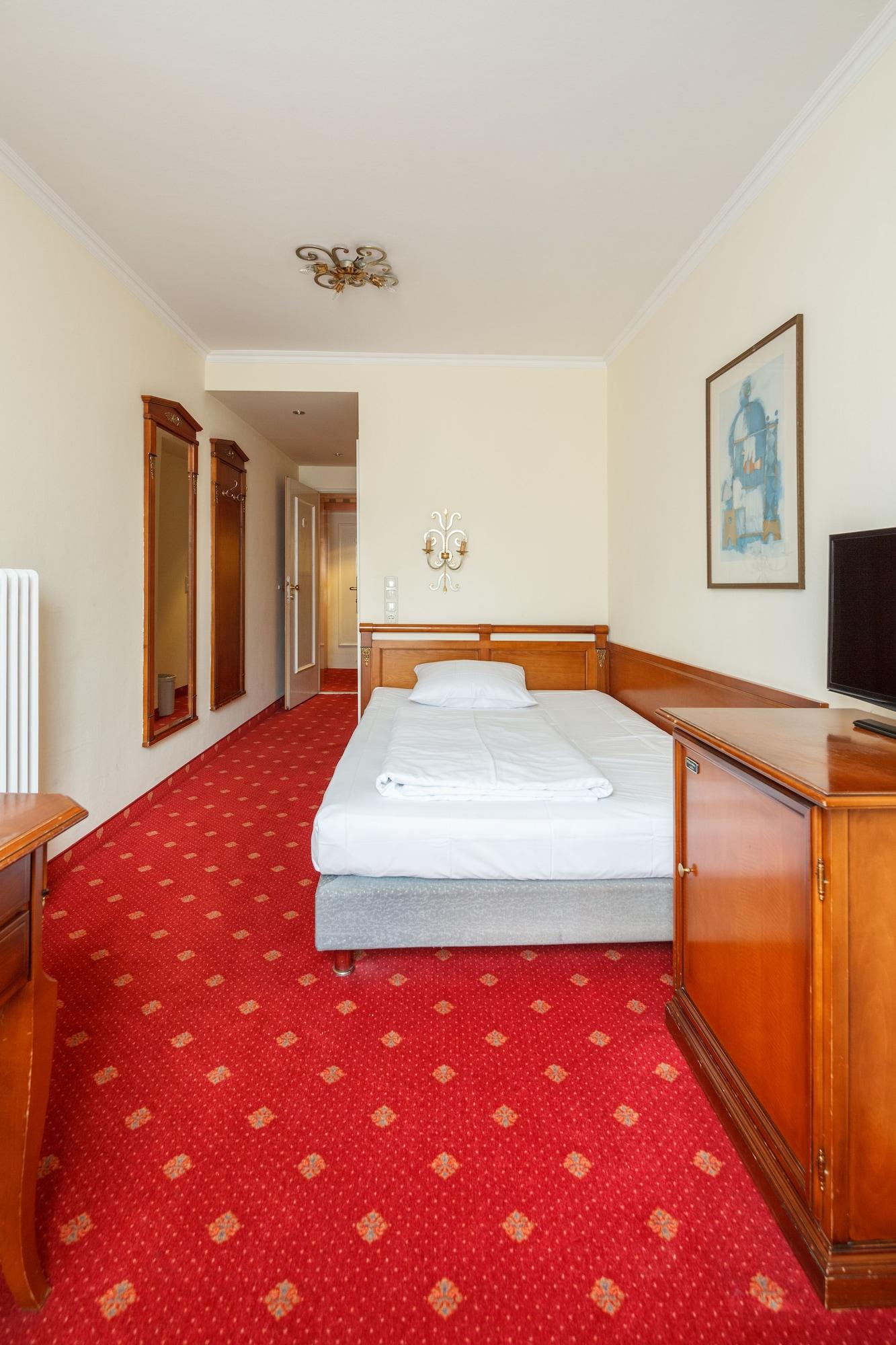 Hotel Aurbacher Hof Gmbh München Buitenkant foto