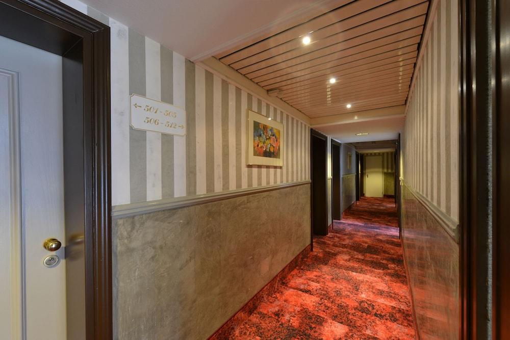 Hotel Aurbacher Hof Gmbh München Buitenkant foto