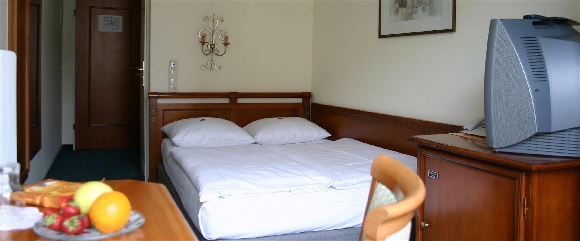 Hotel Aurbacher Hof Gmbh München Buitenkant foto