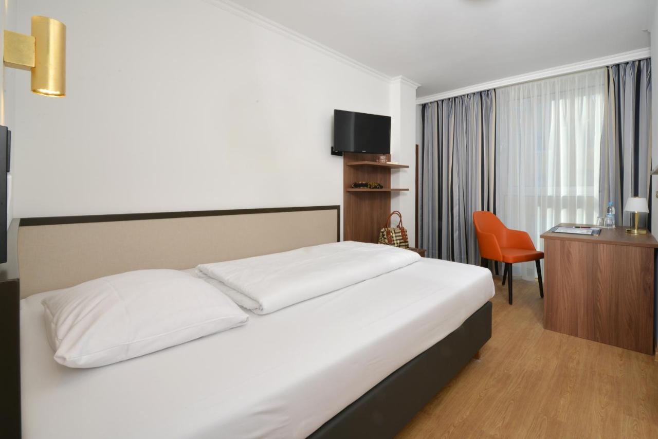 Hotel Aurbacher Hof Gmbh München Buitenkant foto